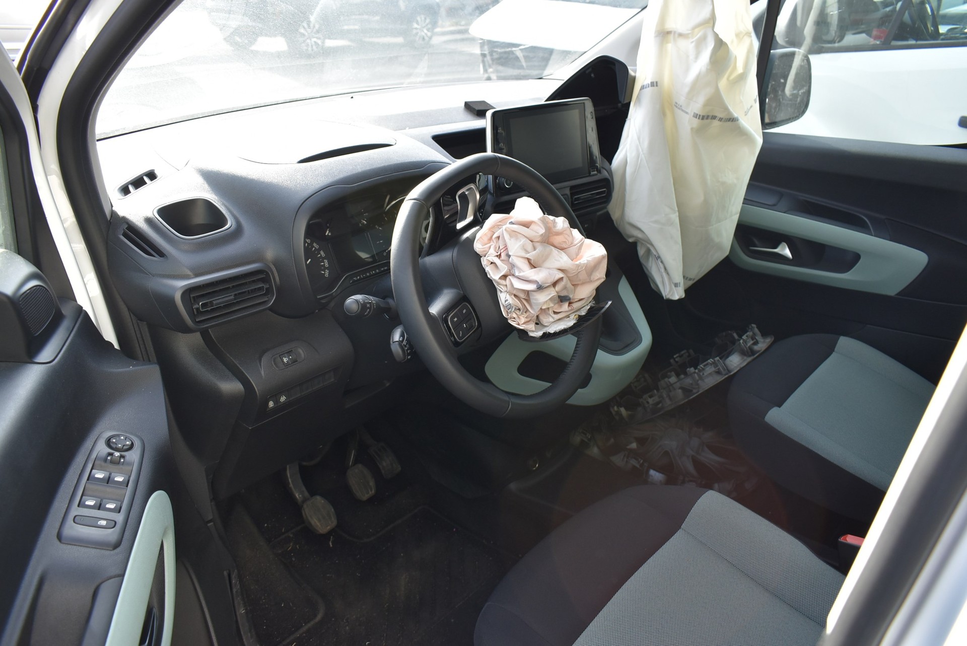 CITROEN Berlingo 1.5 BlueHDi Live-image-5