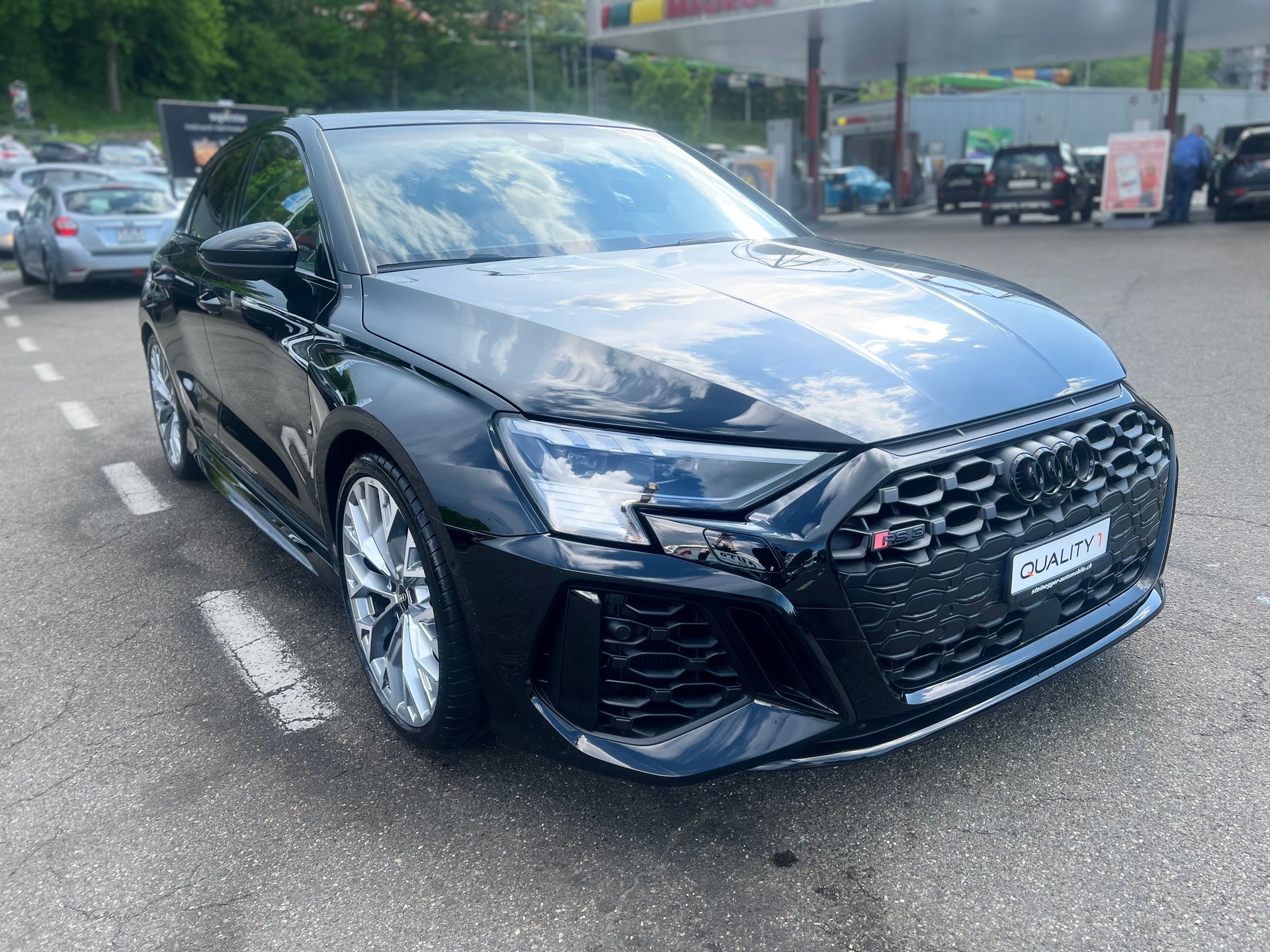 AUDI RS3 Sportback 2.5 TSI quattro S-tronic-showroom-element-1