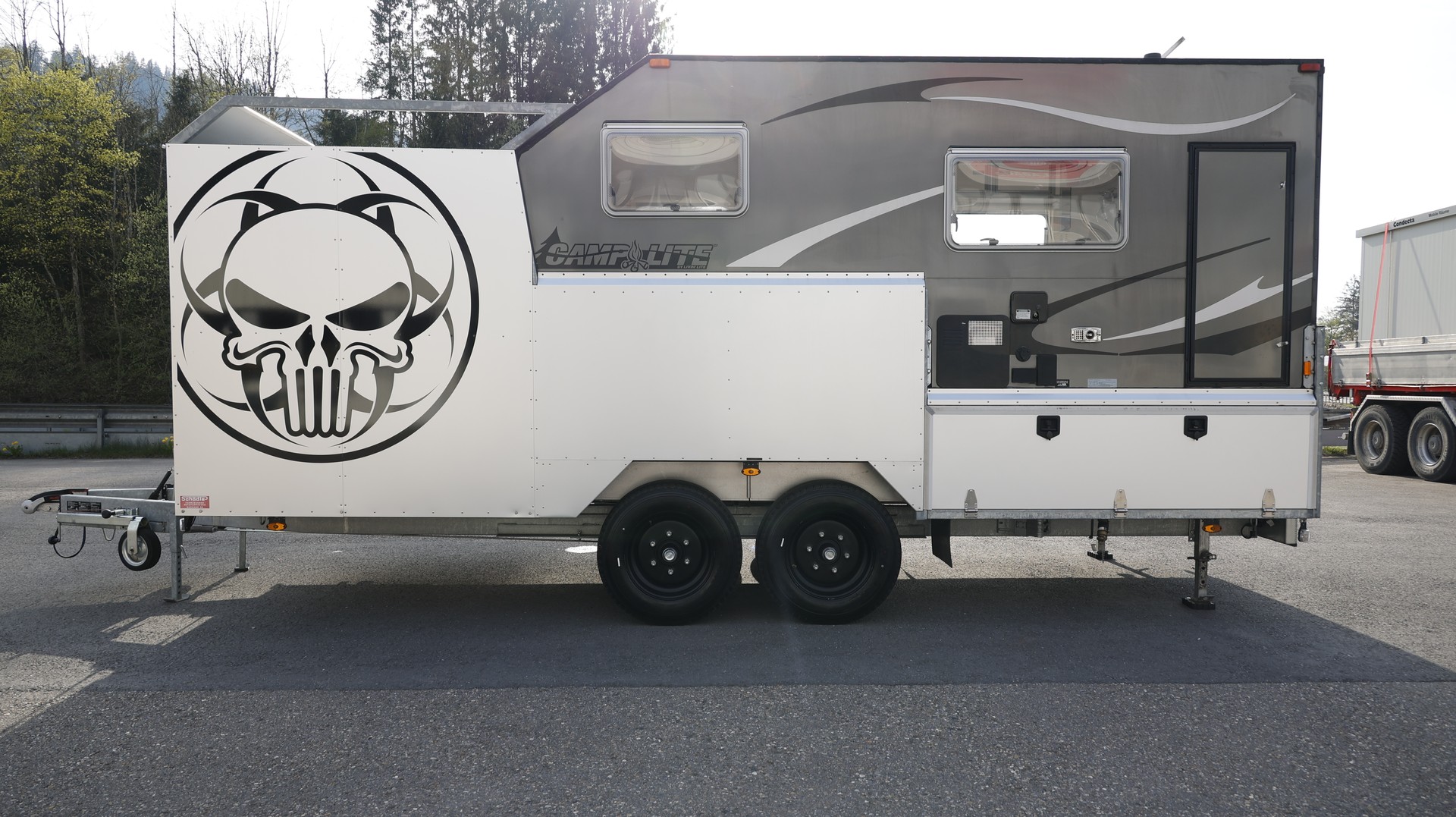 UNSINN FG 3560-showroom-element-2