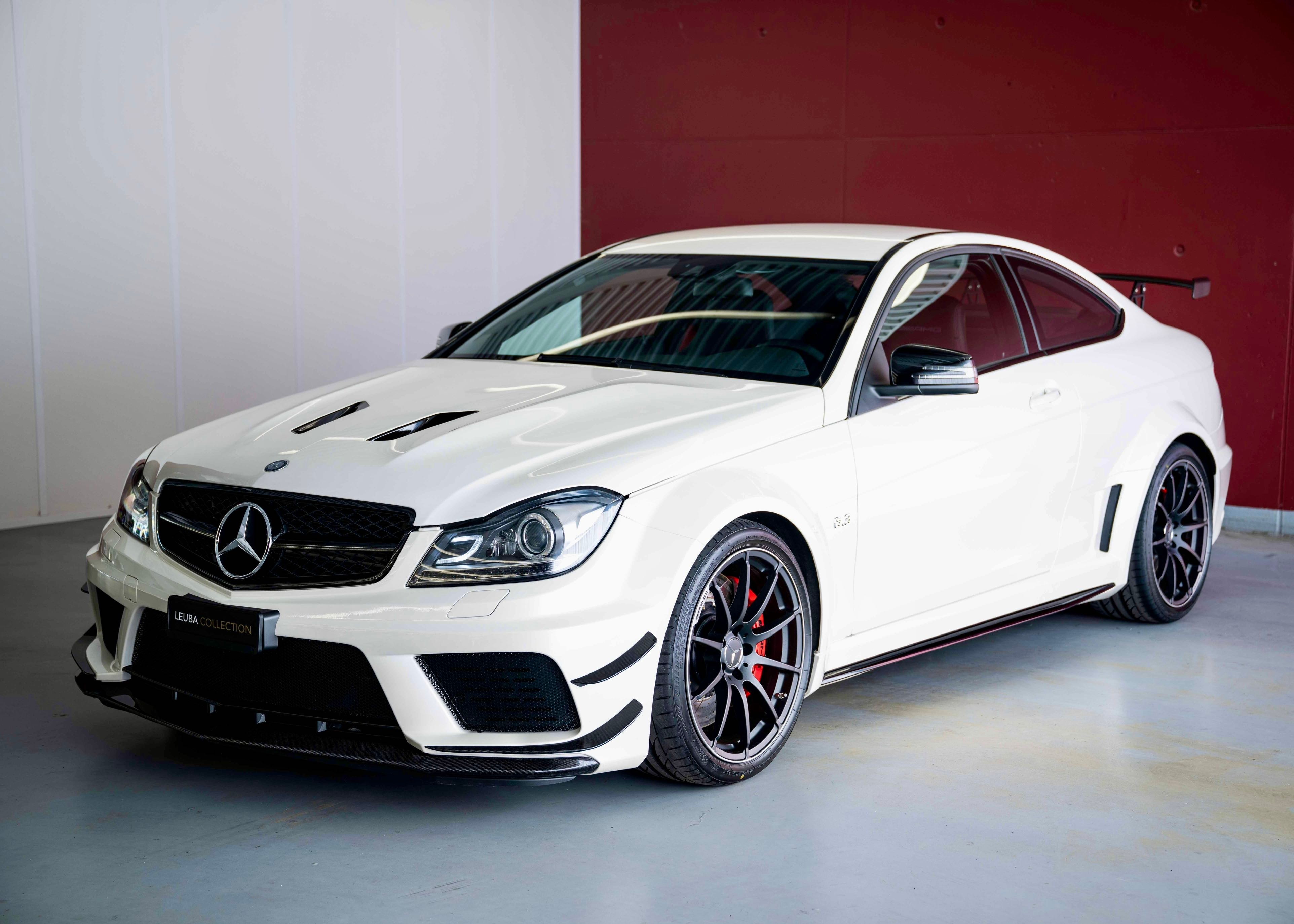Image MERCEDES-BENZ C-63-AMG C 63 Coupé AMG Black Series (1st hand, 1st paint, Bucket seats, Aerodynamic Package)