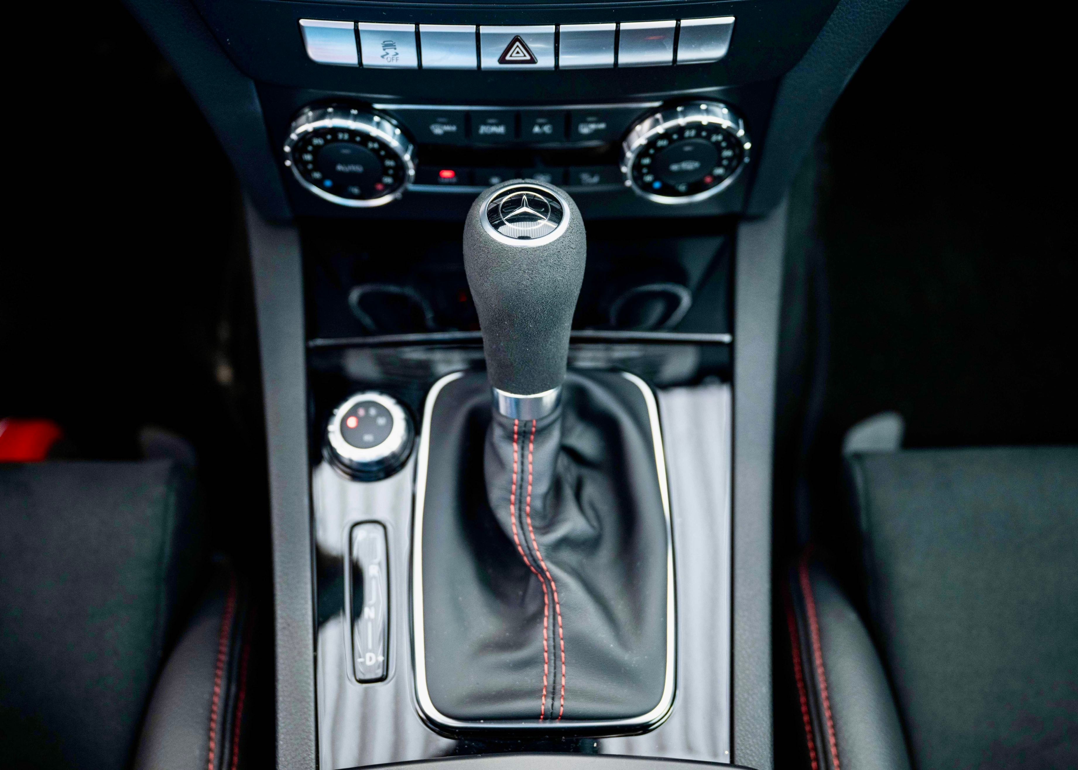 Image MERCEDES-BENZ C-63-AMG C 63 Coupé AMG Black Series (1st hand, 1st paint, Bucket seats, Aerodynamic Package)