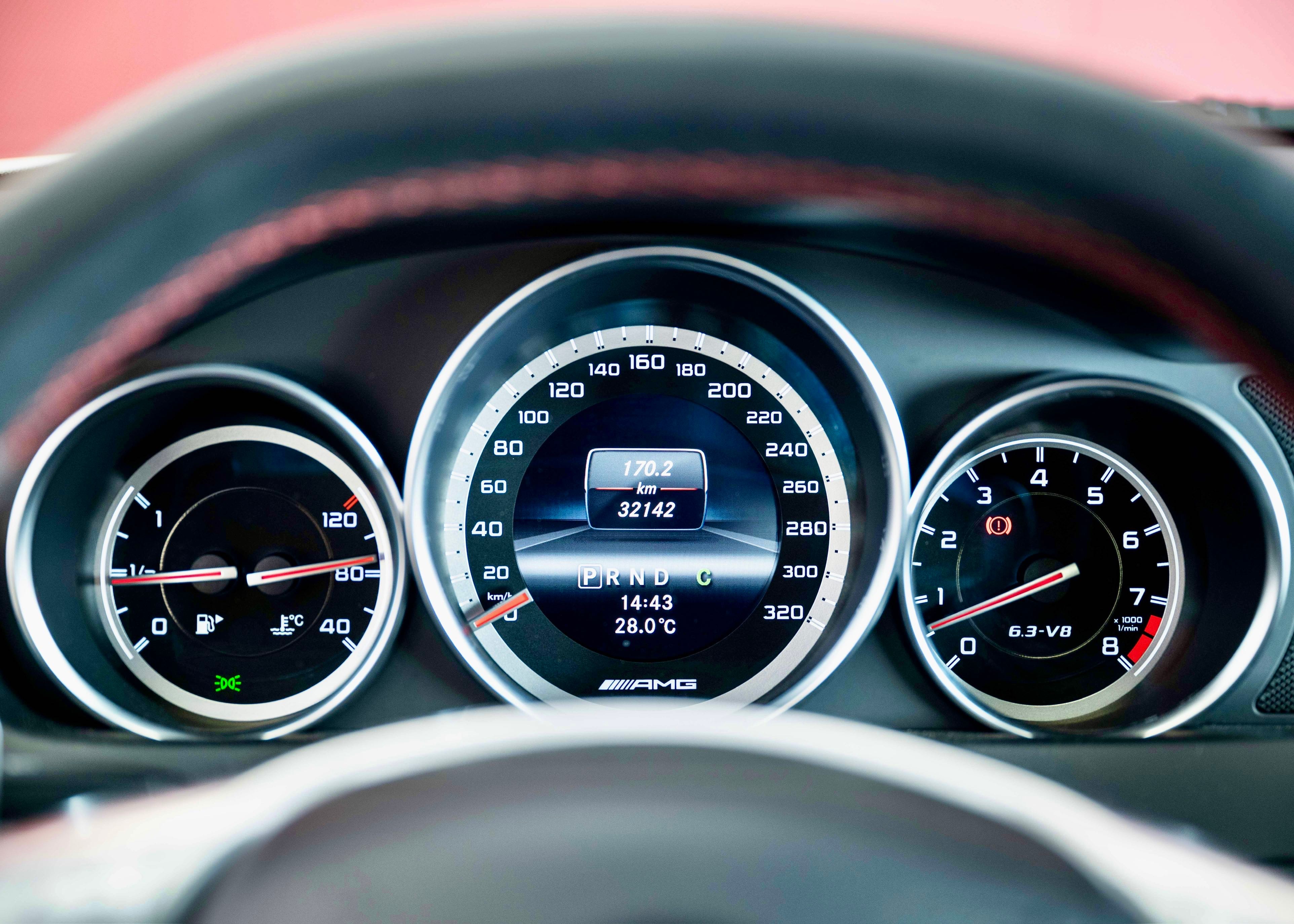 Image MERCEDES-BENZ C-63-AMG C 63 Coupé AMG Black Series (1st hand, 1st paint, Bucket seats, Aerodynamic Package)