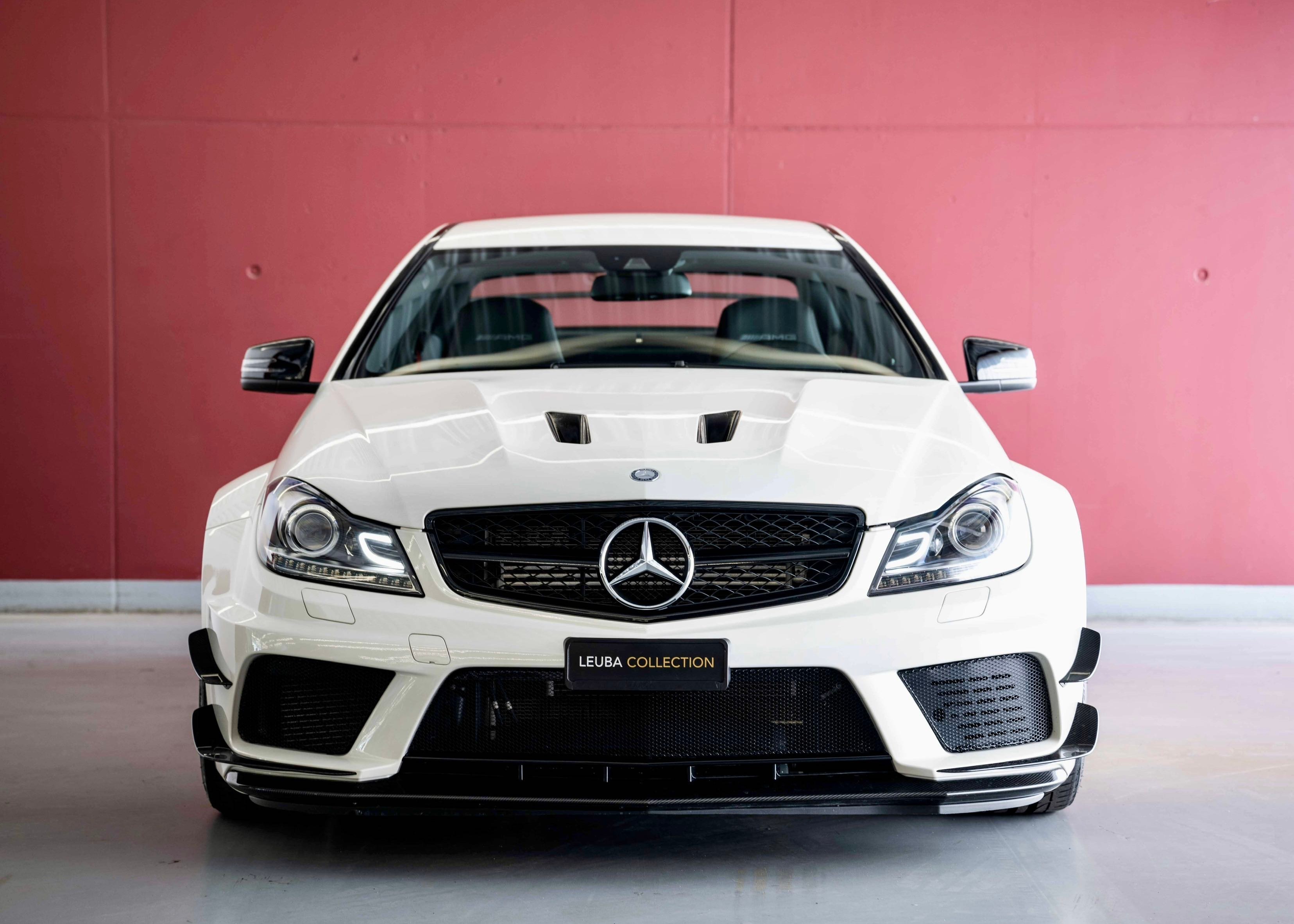 Image MERCEDES-BENZ C-63-AMG C 63 Coupé AMG Black Series (1st hand, 1st paint, Bucket seats, Aerodynamic Package)