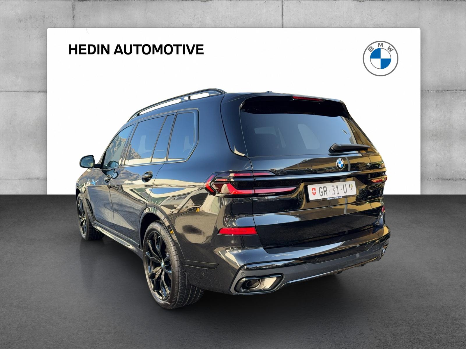 BMW X7 40d xDrive-showroom-element-2