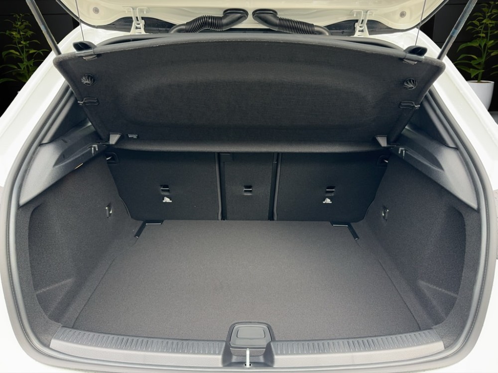 Image MERCEDES-BENZ A-250 A 250 e 8G-DCT