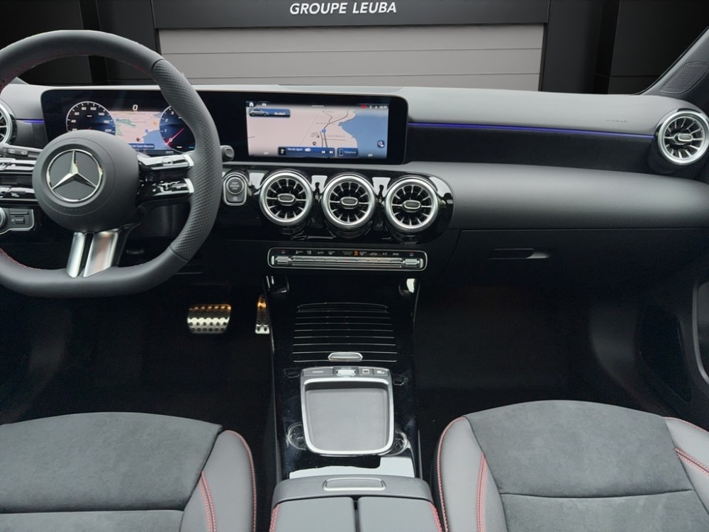 Image MERCEDES-BENZ A-250 A 250 e 8G-DCT