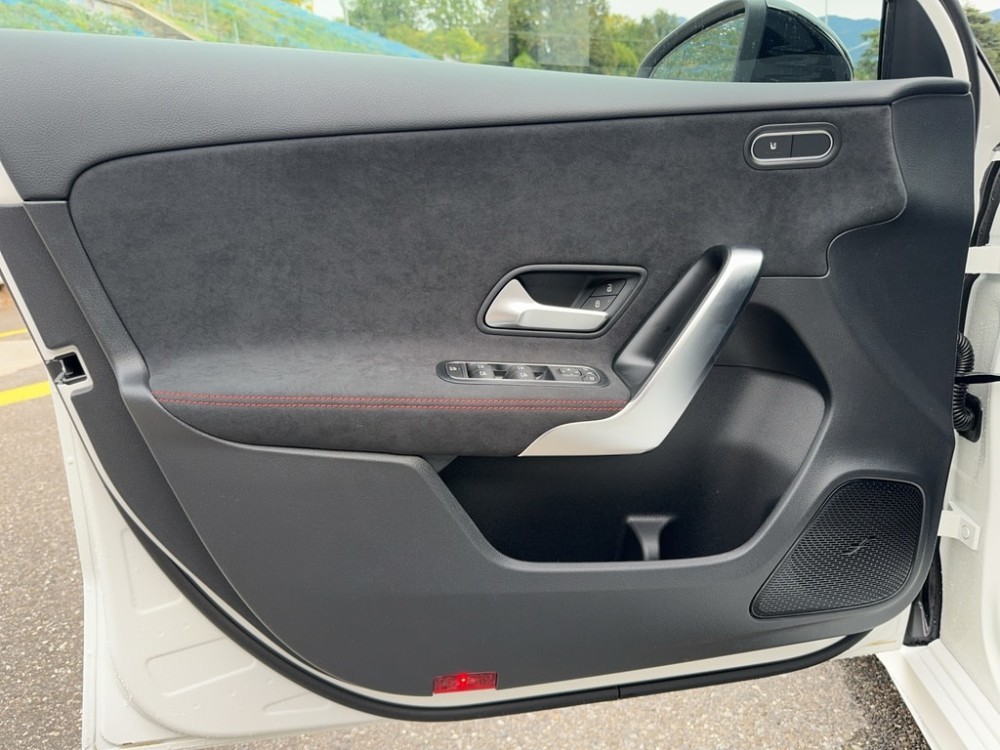 Image MERCEDES-BENZ A-250 A 250 e 8G-DCT