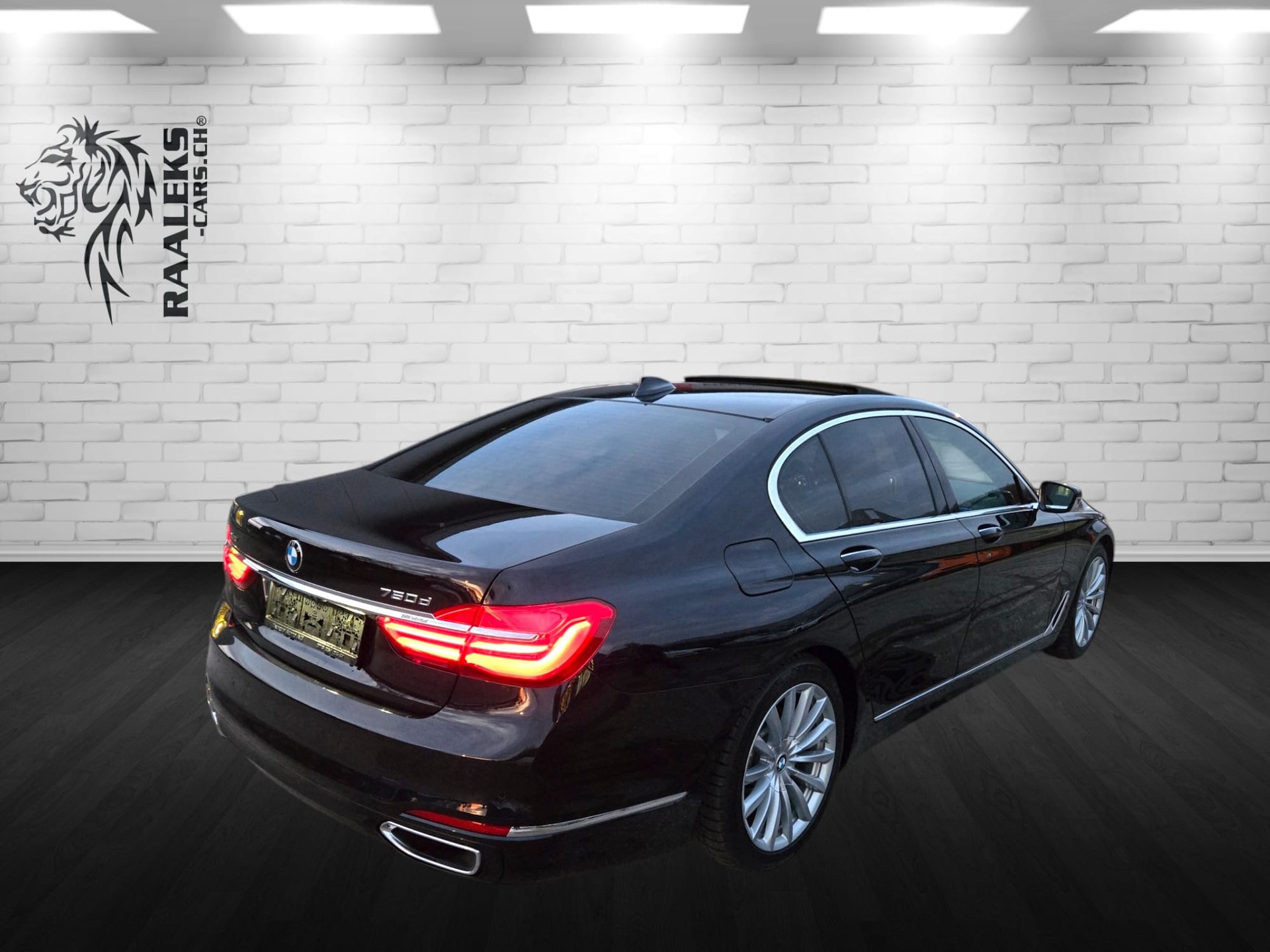 BMW 750d xDrive Steptronic-showroom-element-3