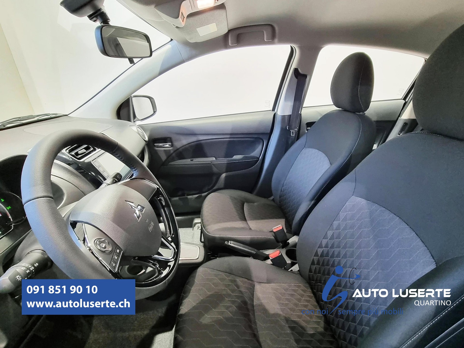 MITSUBISHI Space Star 1.2 MIVEC Inform-showroom-element-3