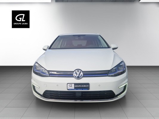 VW e-Golf-showroom-element-1