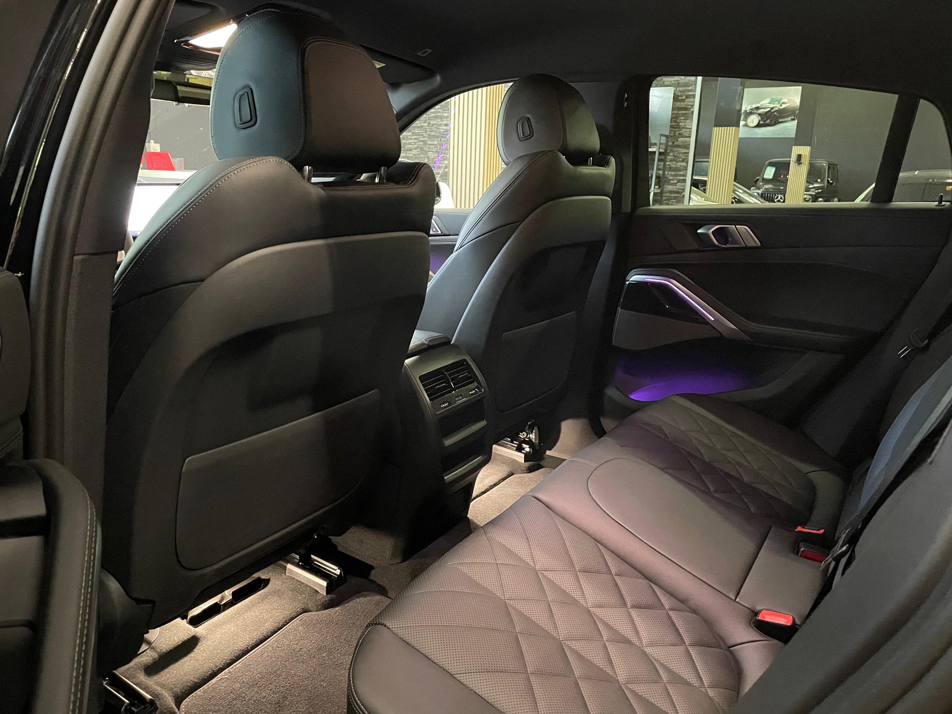 BMW X6 xDrive 48V 30d M Sport Steptronic-image-16