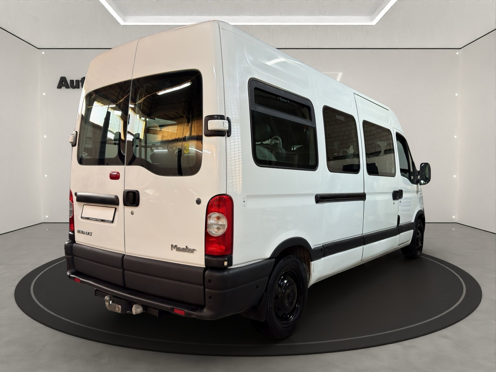 RENAULT Master T35 2.5dCi L3H2-showroom-element-3