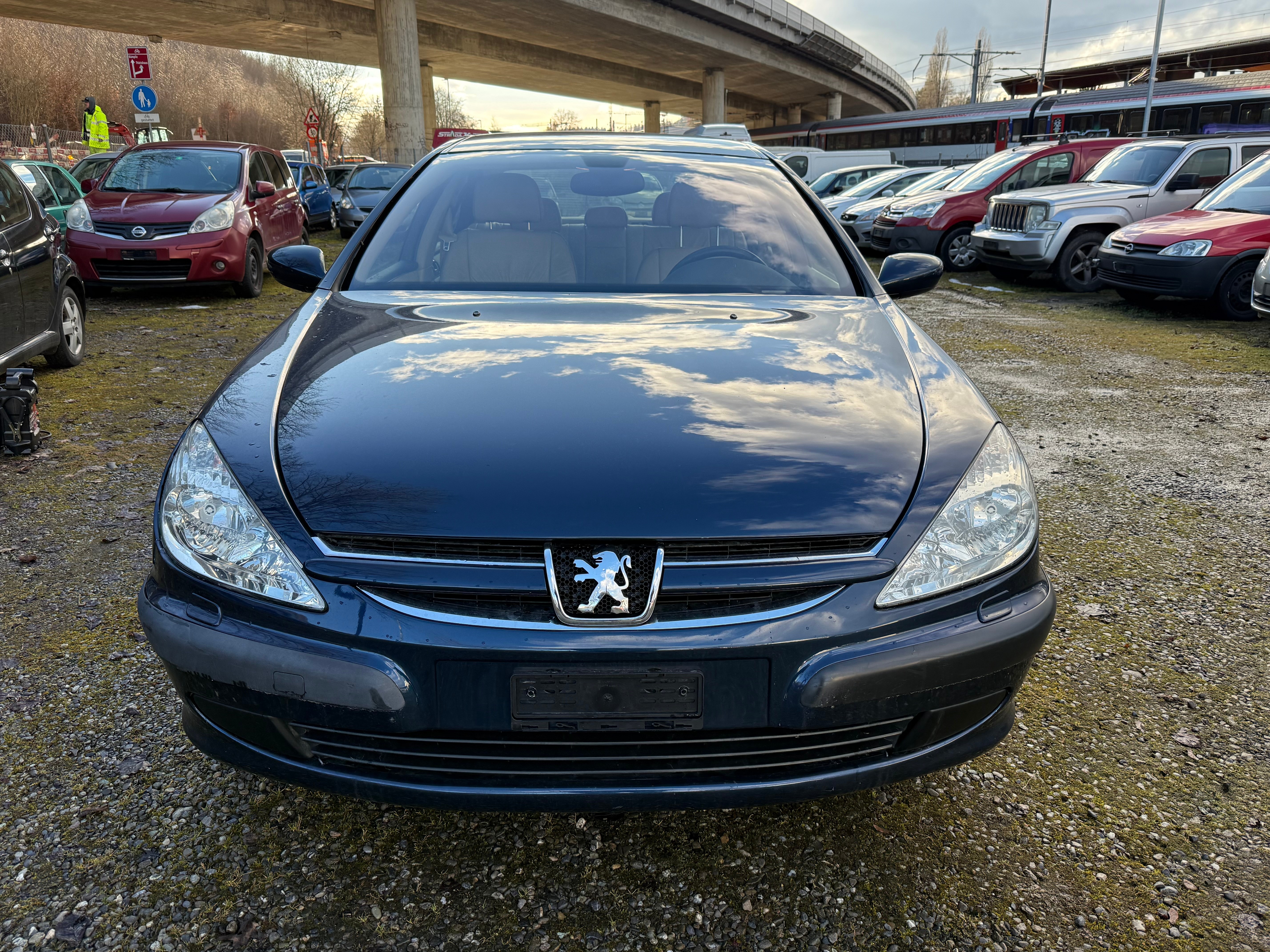 PEUGEOT 607 3.0 (Limousine)