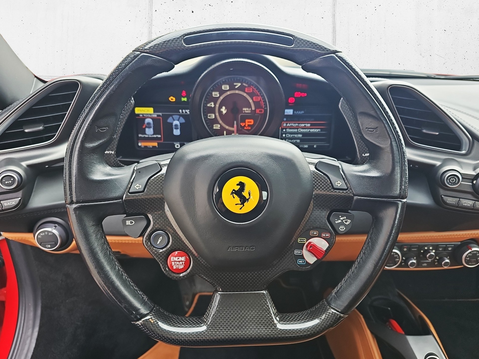 FERRARI 488 Spider 3.9 V8-image-14