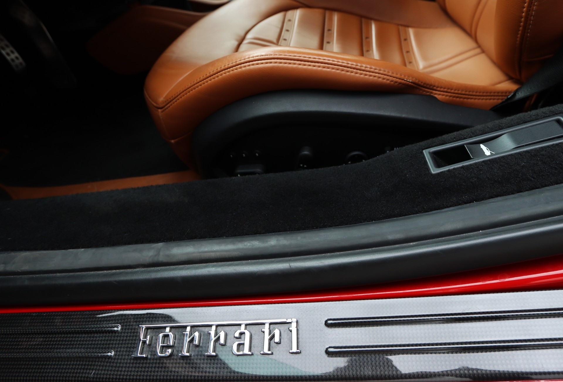 FERRARI 488 Spider 3.9 V8-image-23