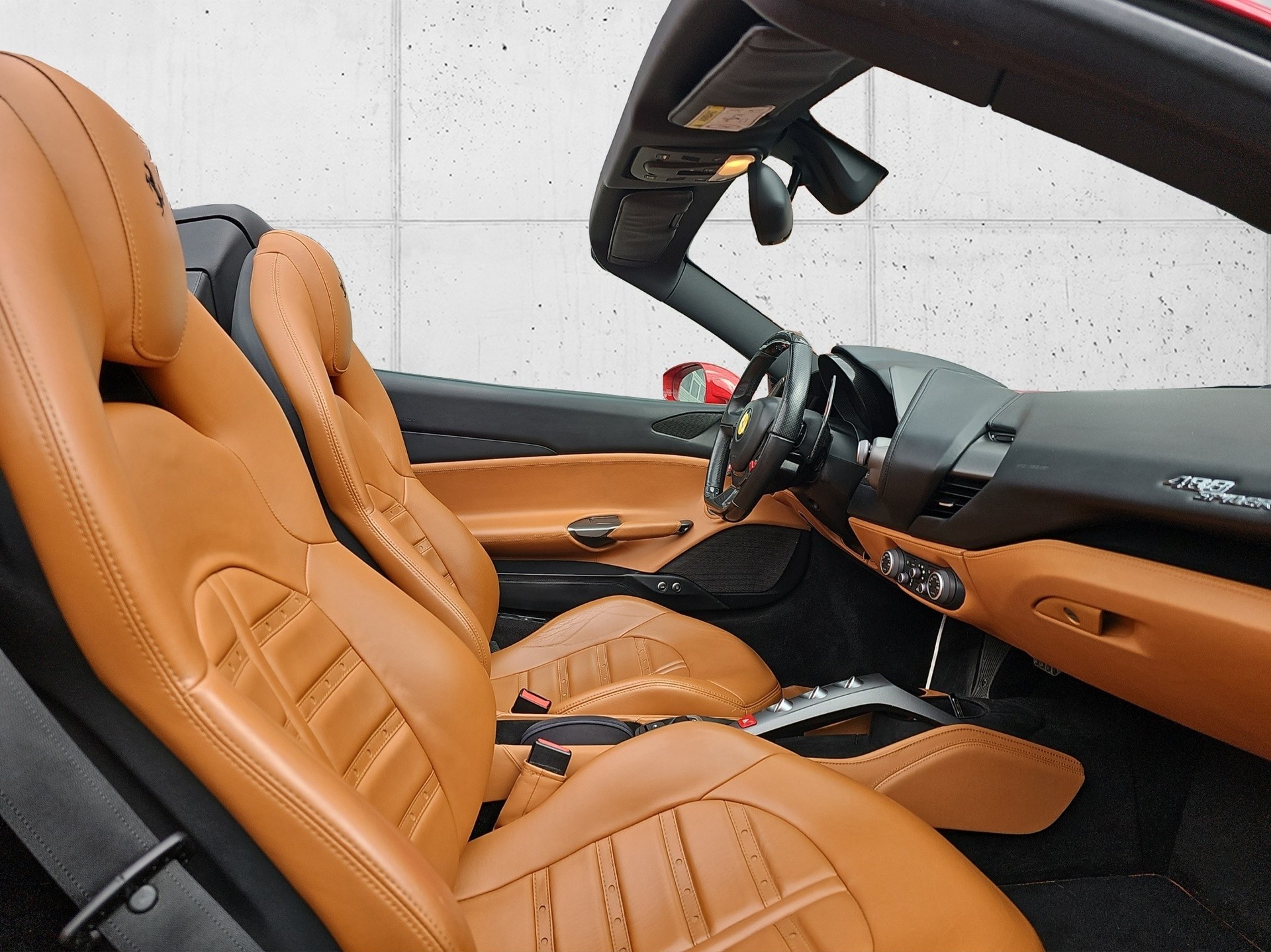 FERRARI 488 Spider 3.9 V8-image-19