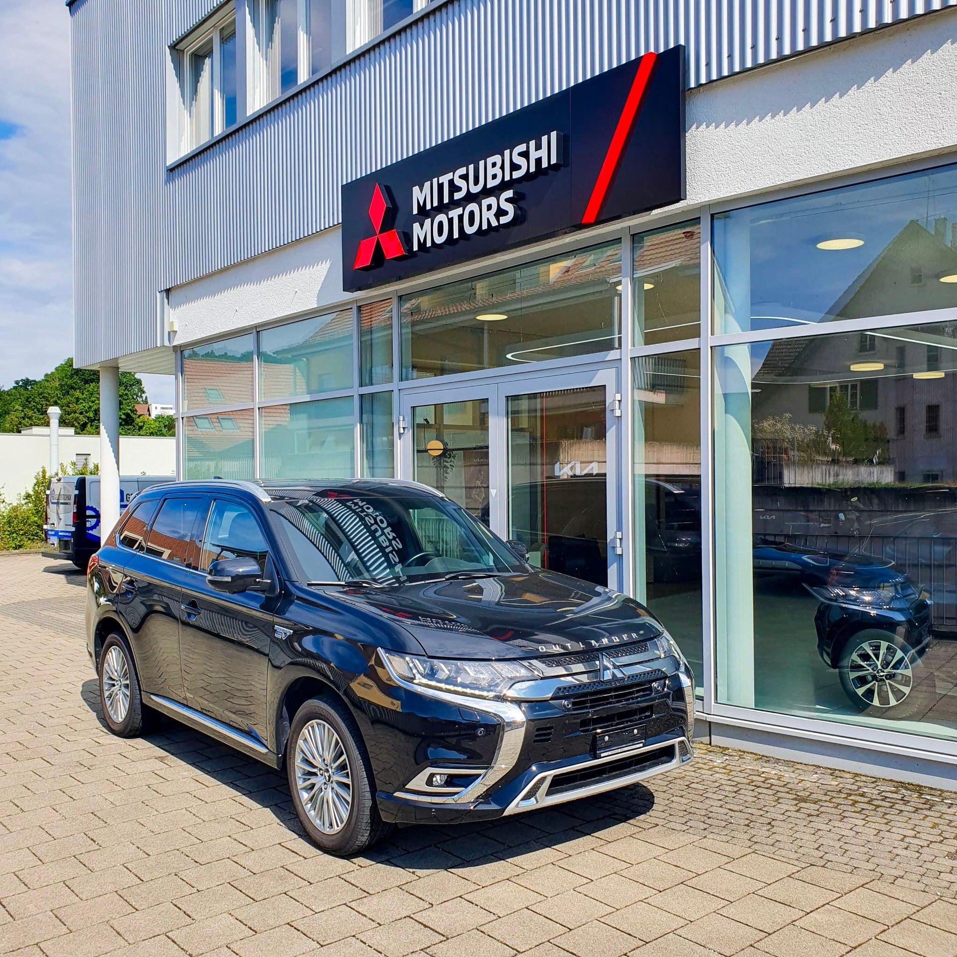 MITSUBISHI Outlander 2.4 PHEV Diamond+
