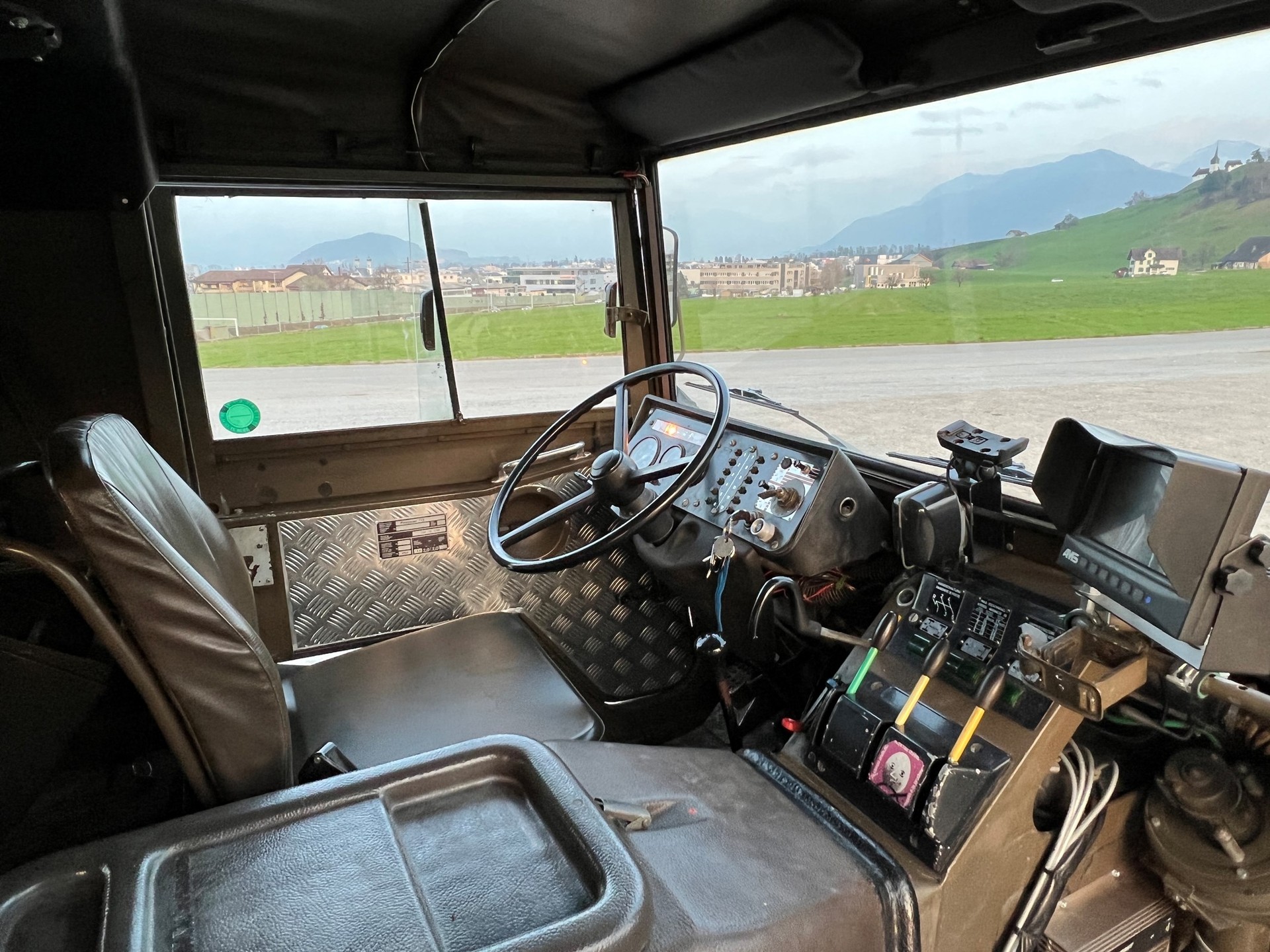 STEYR Pinzgauer 712M-image-7