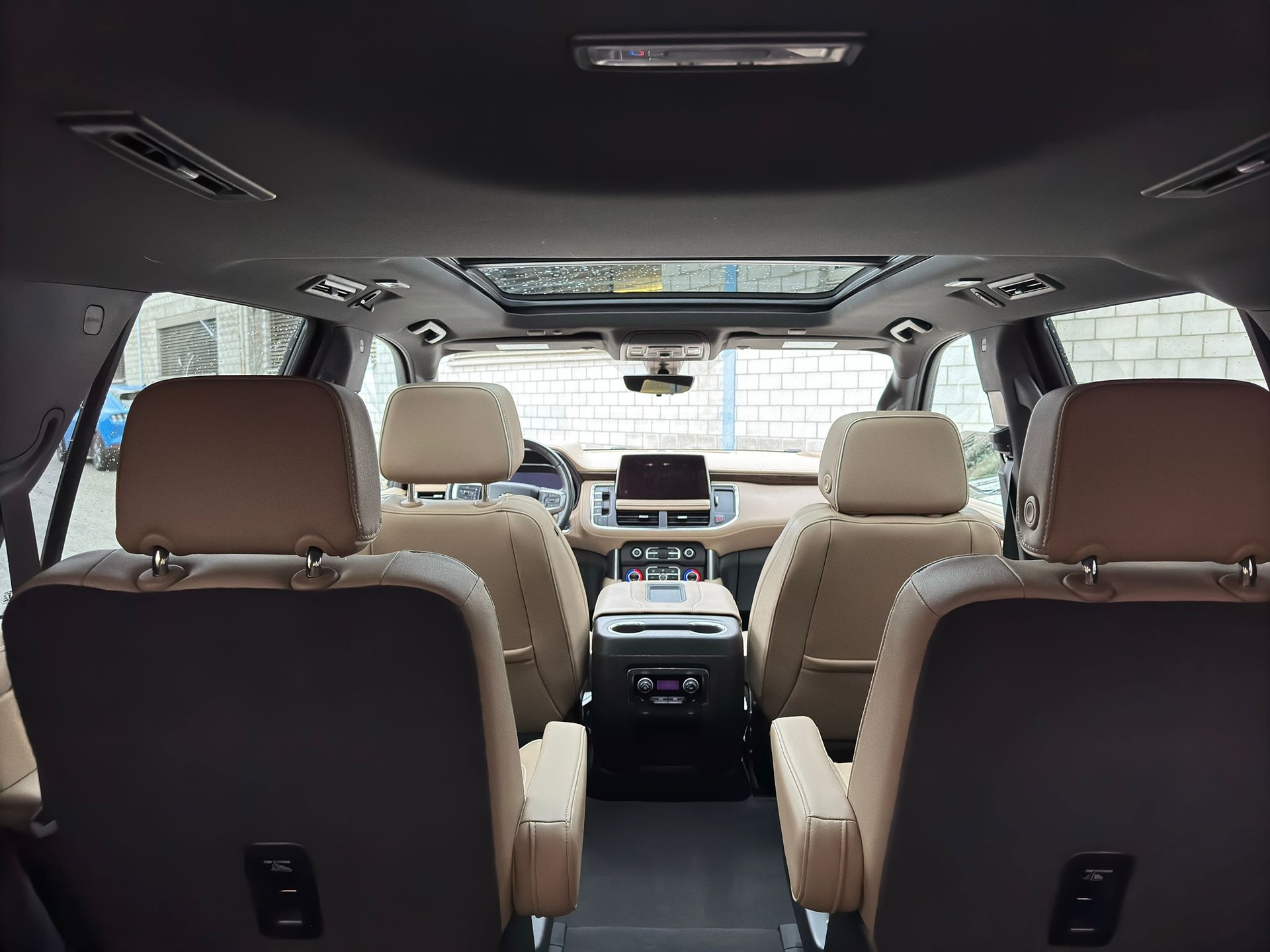 CHEVROLET TAHOE PREMIER 6.2L V8 4x4 AWD-image-16