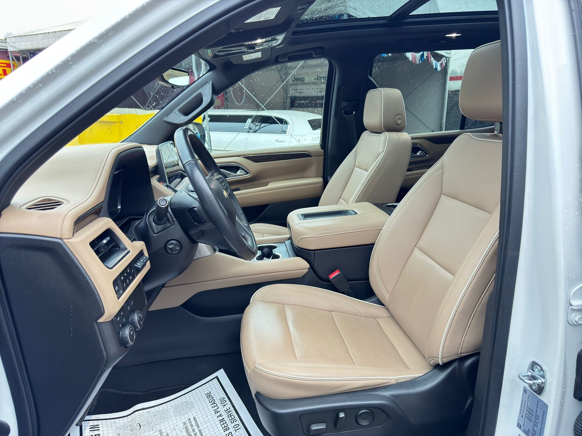 CHEVROLET TAHOE PREMIER 6.2L V8 4x4 AWD-showroom-element-2