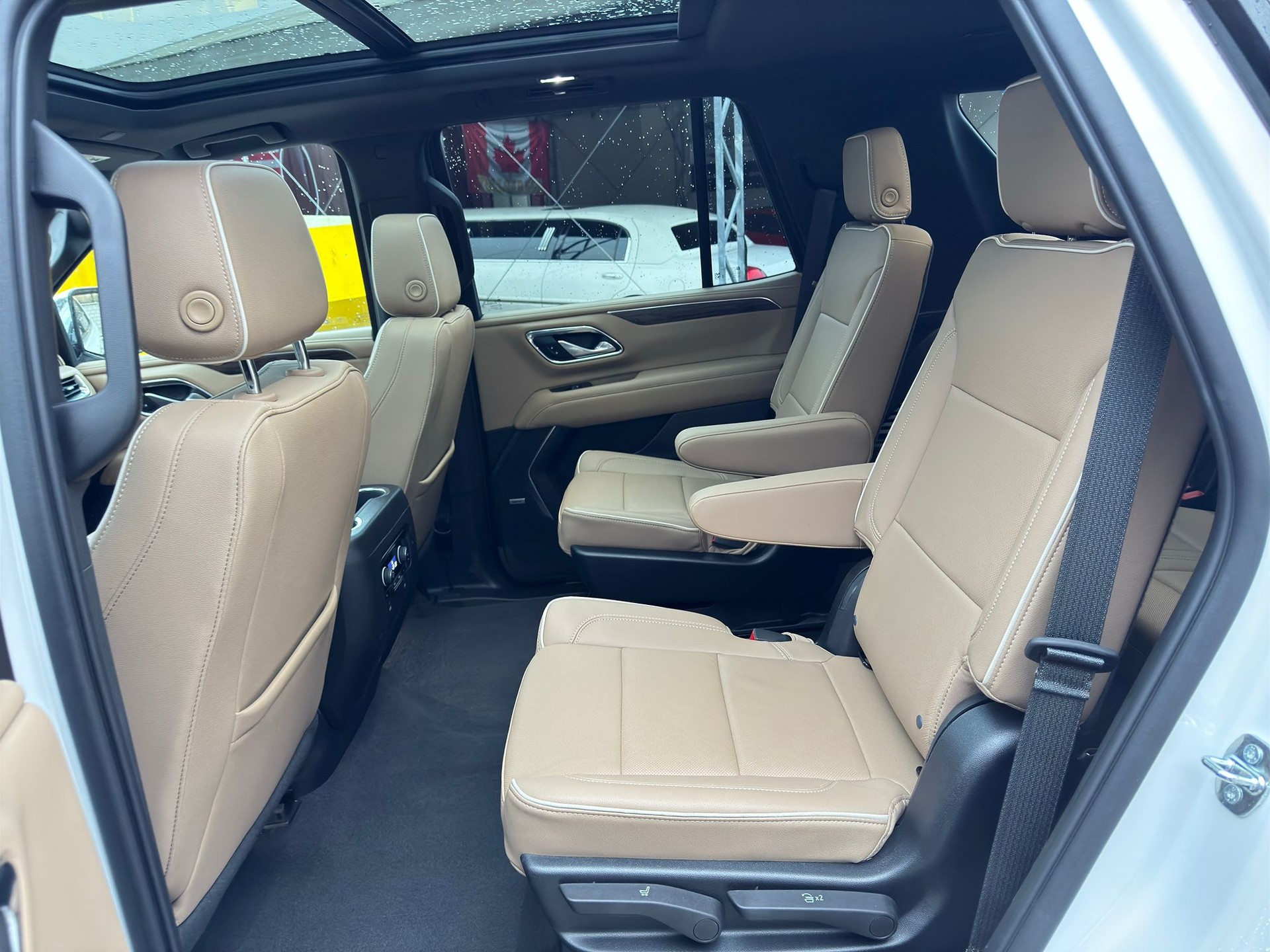 CHEVROLET TAHOE PREMIER 6.2L V8 4x4 AWD-image-8