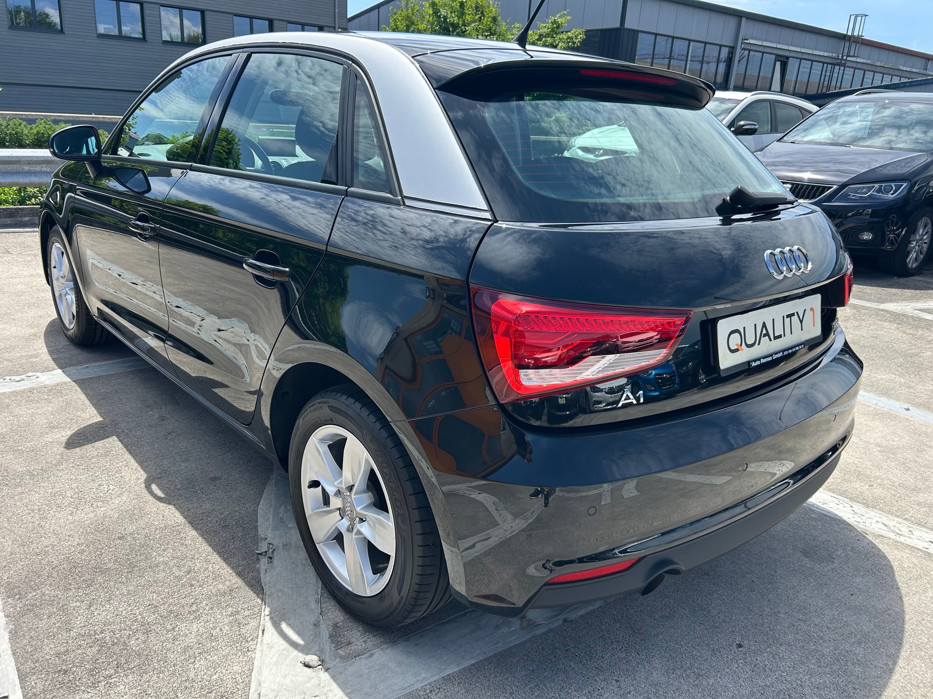 AUDI A1 Sportback 1.0 TFSI-showroom-element-2
