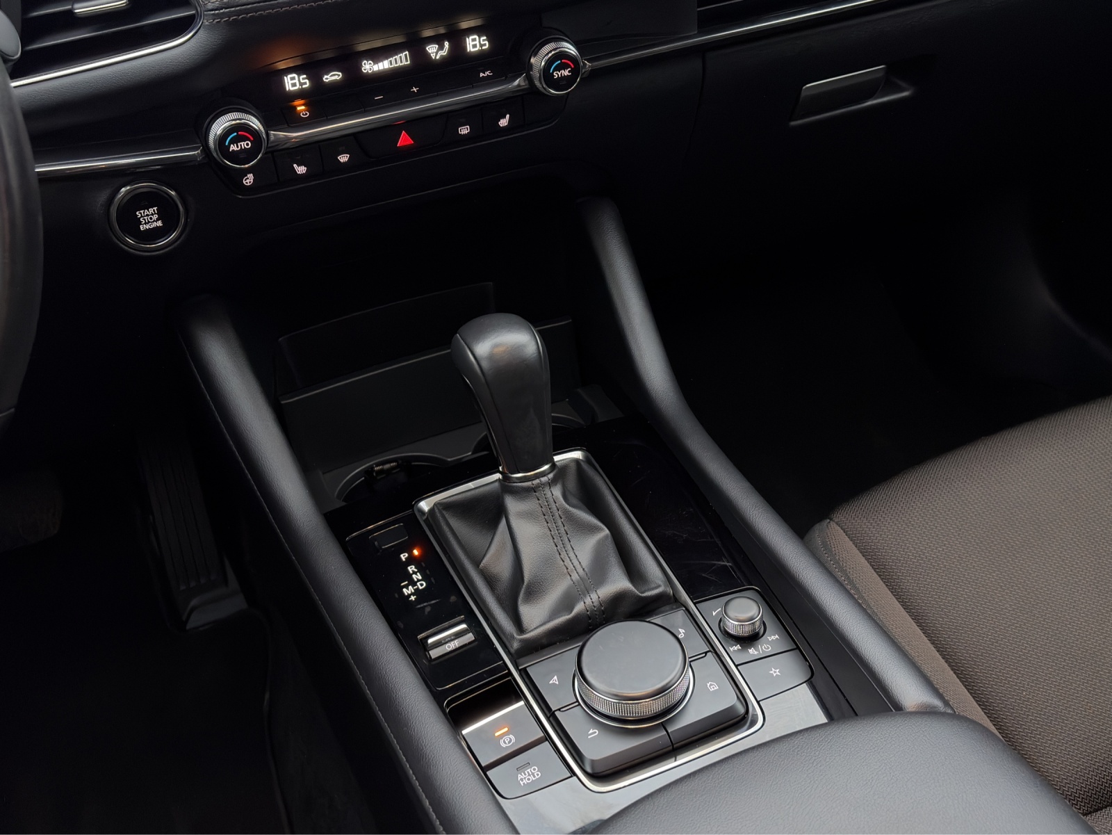 Image MAZDA 3 3 HB X 186 RevolutionAut.