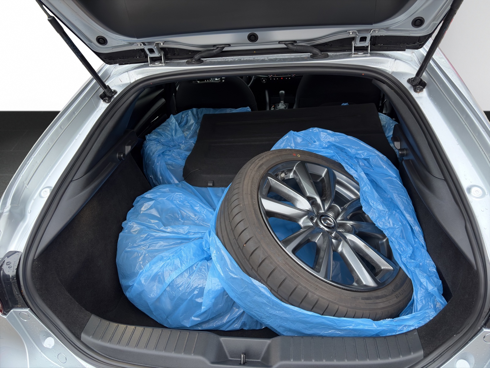 Image MAZDA 3 3 HB X 186 RevolutionAut.