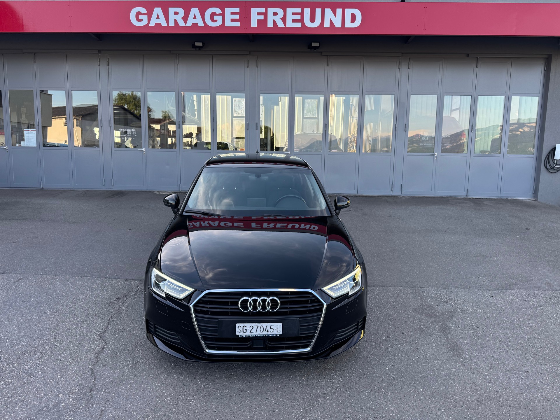 AUDI A3 Sportback 35 TFSI S-tronic-showroom-element-3