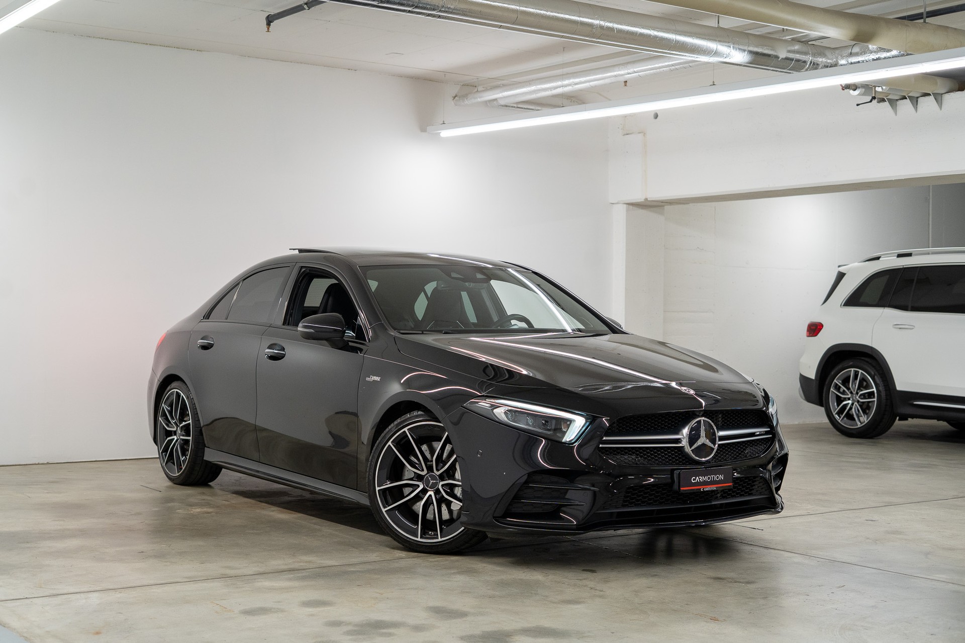 MERCEDES-BENZ A 35 AMG 4matic Limousine *CH-Fahrzeug*-showroom-element-2