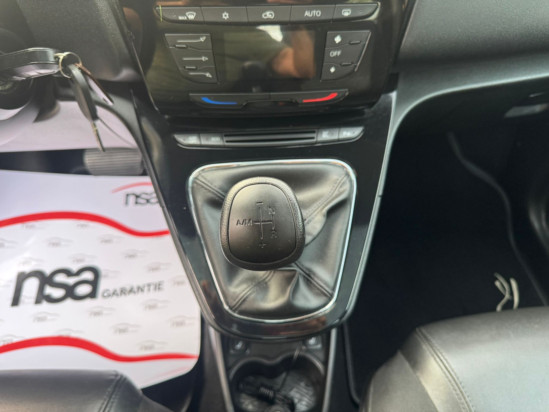 LANCIA Ypsilon 0.9 TwinAir Gold DFN-image-17