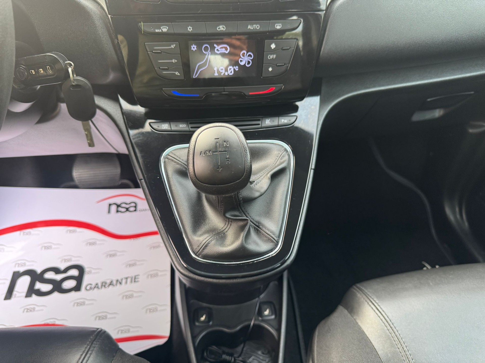 LANCIA Ypsilon 0.9 TwinAir Gold DFN-image-20