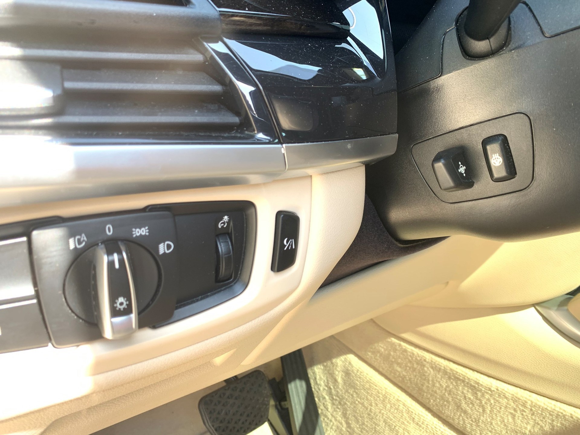 BMW X6 xDrive 40d Pure M Sport Steptronic-image-13