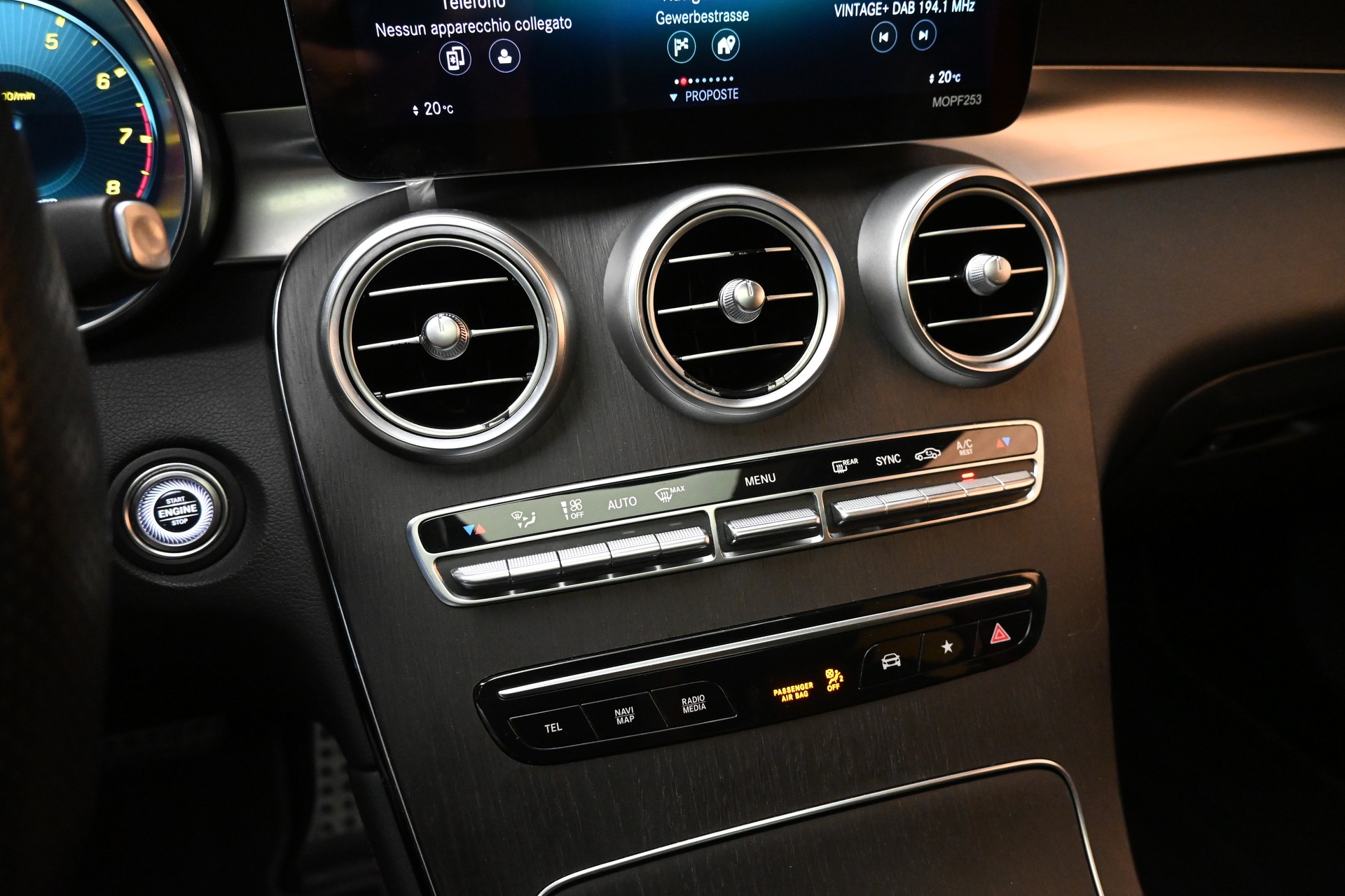 MERCEDES-BENZ GLC Coupé 43 AMG 4Matic 9G-Tronic-image-15