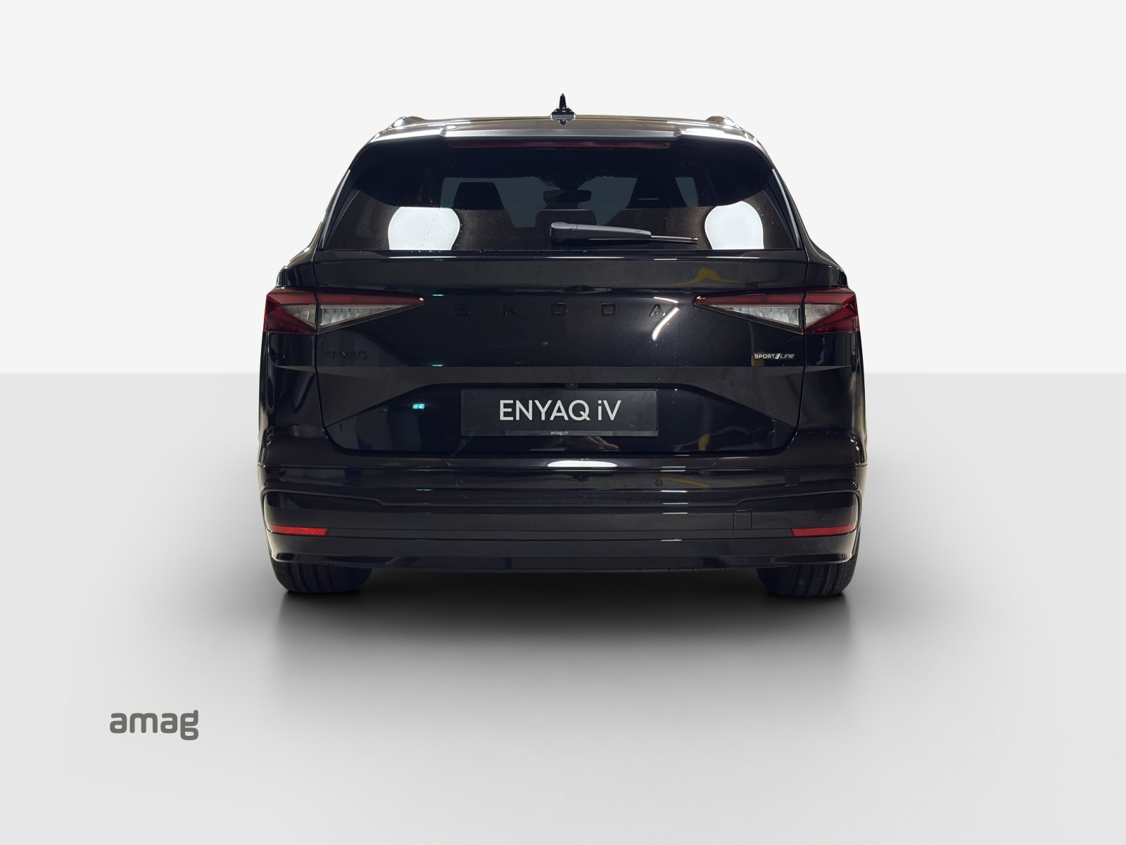 SKODA Enyaq 85x Sportline 4x4-showroom-element-3