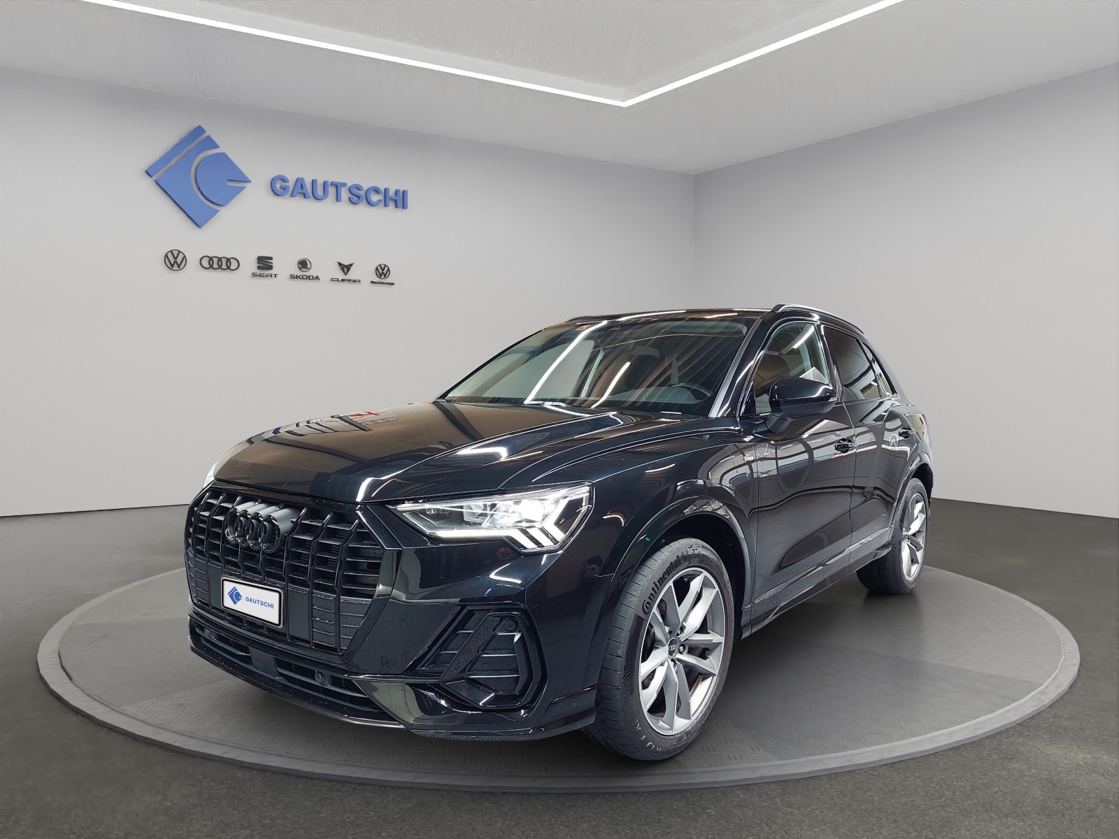 AUDI Q3 35 TDI S line quattro S-tronic-image-0
