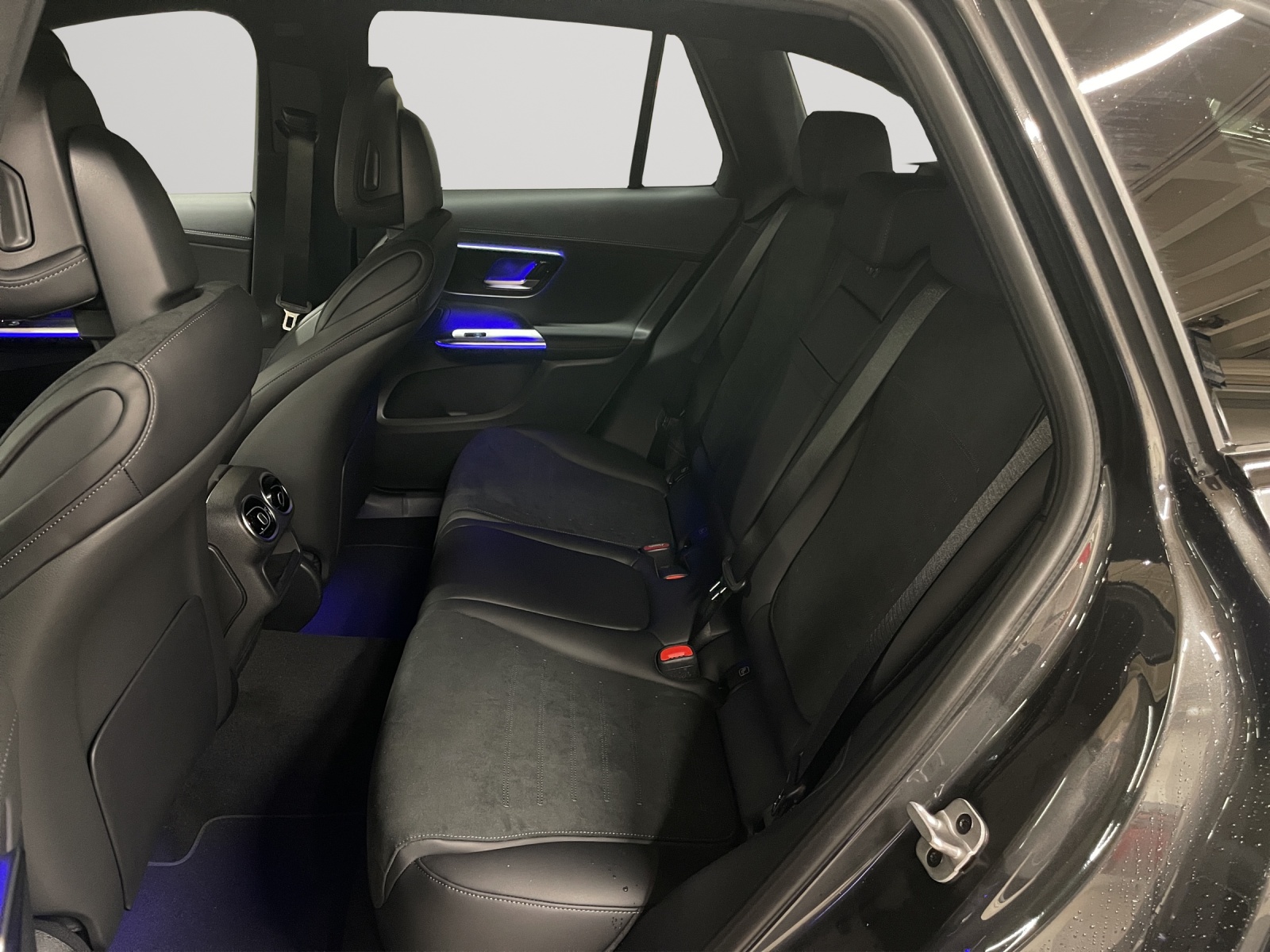 Image MERCEDES-BENZ GLC-300 GLC 300 e 4Matic EQ Star 9G-Tronic