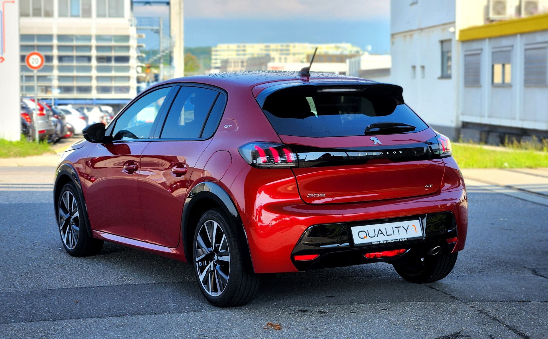 PEUGEOT 208 1.2 PureTech GT Pack EAT8-showroom-element-3
