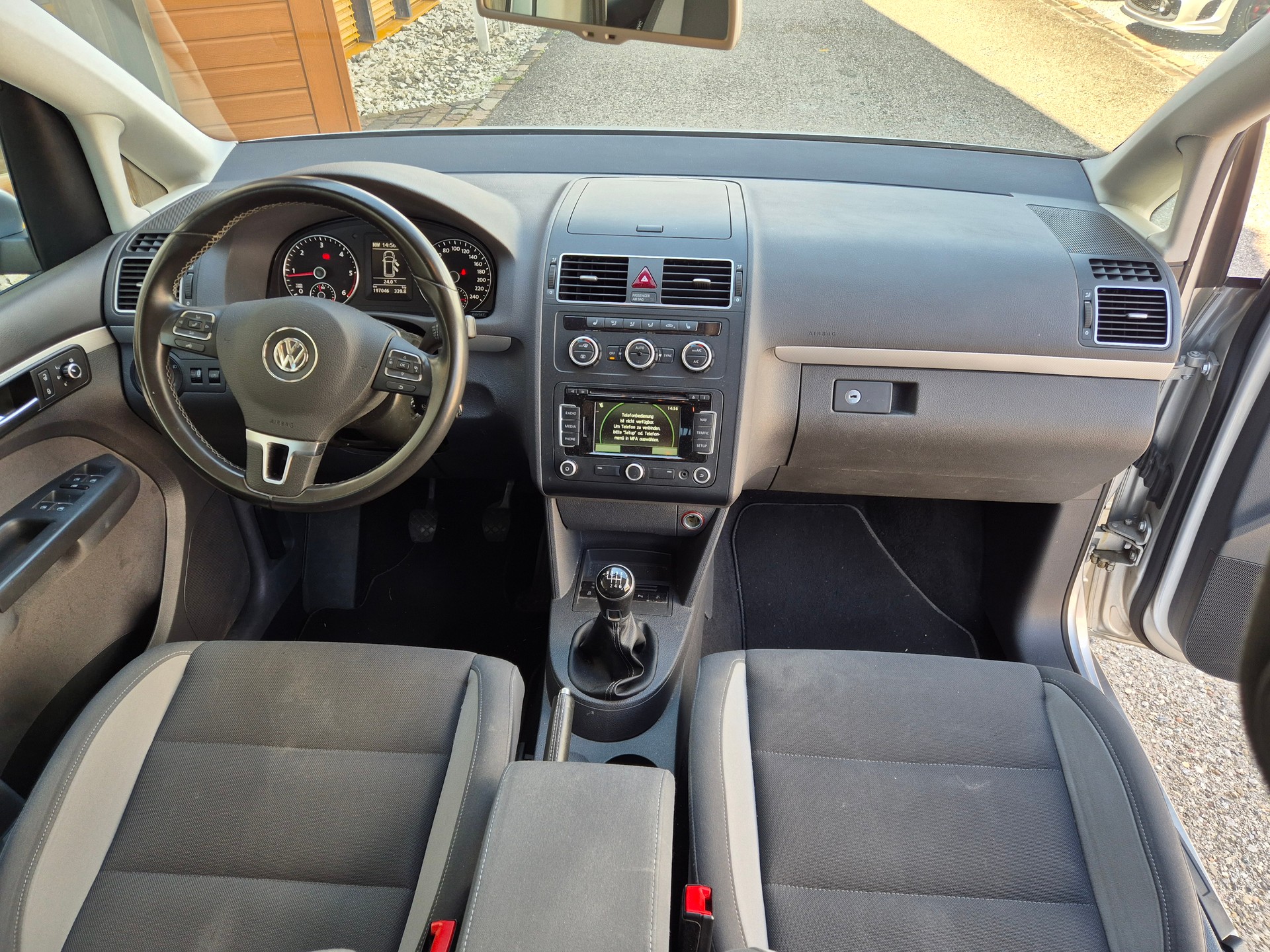 VW Touran 1.6 TDI BlueMotion Technology Comfortline-showroom-element-3