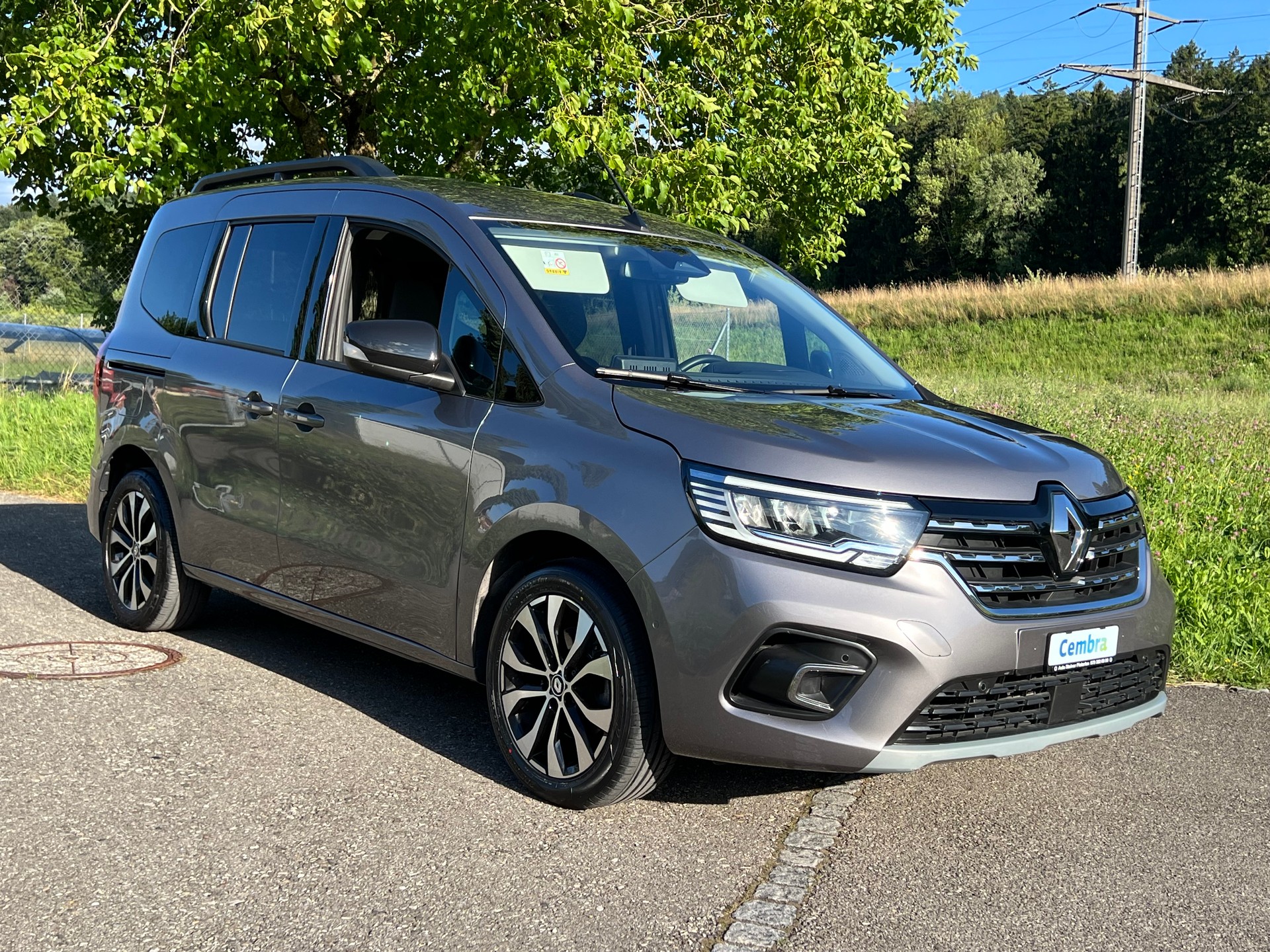 RENAULT "AUTOMAT" KANGOO 1.3 TCE 130 PF "TECHNO" !! GUT UND GÜNSTIG !! CH WAGEN MIT GARANTIE.