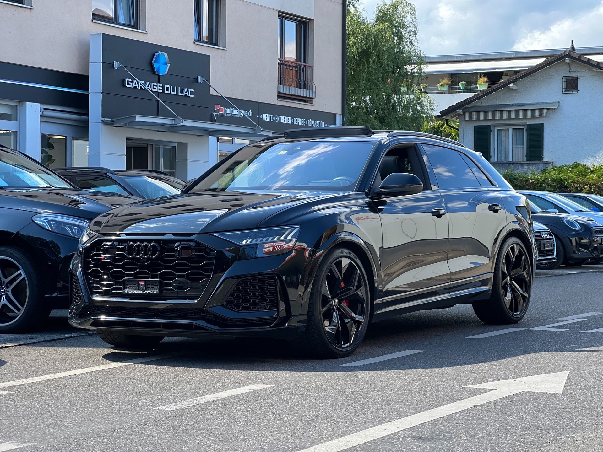 AUDI RSQ8 quattro tiptronic FULL Black-image-0
