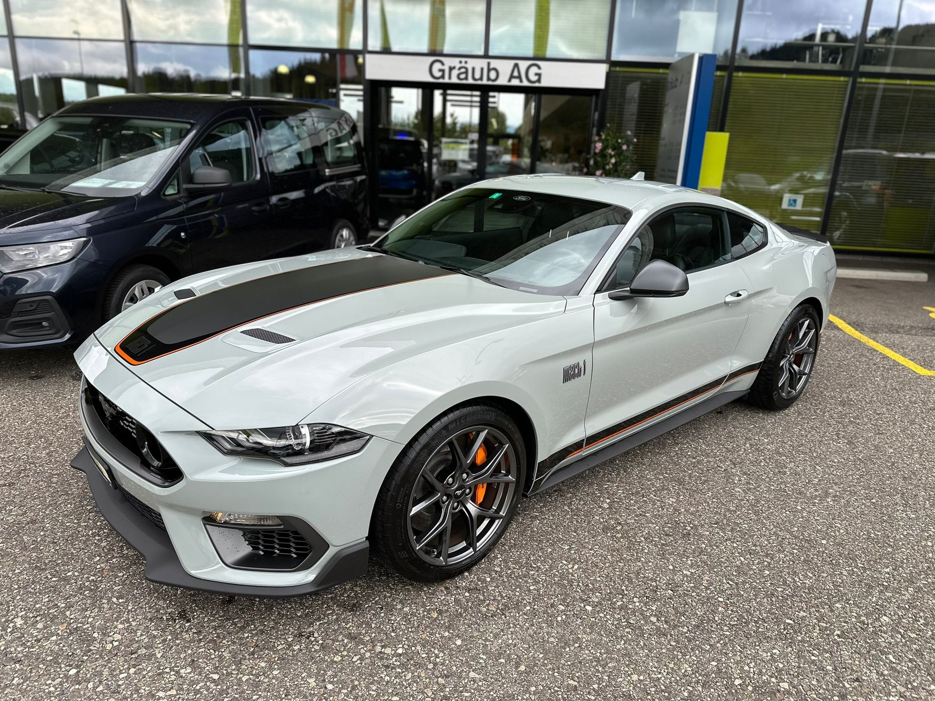 FORD Mustang Fastback 5.0 V8 Mach 1 MANUELL-showroom-element-3