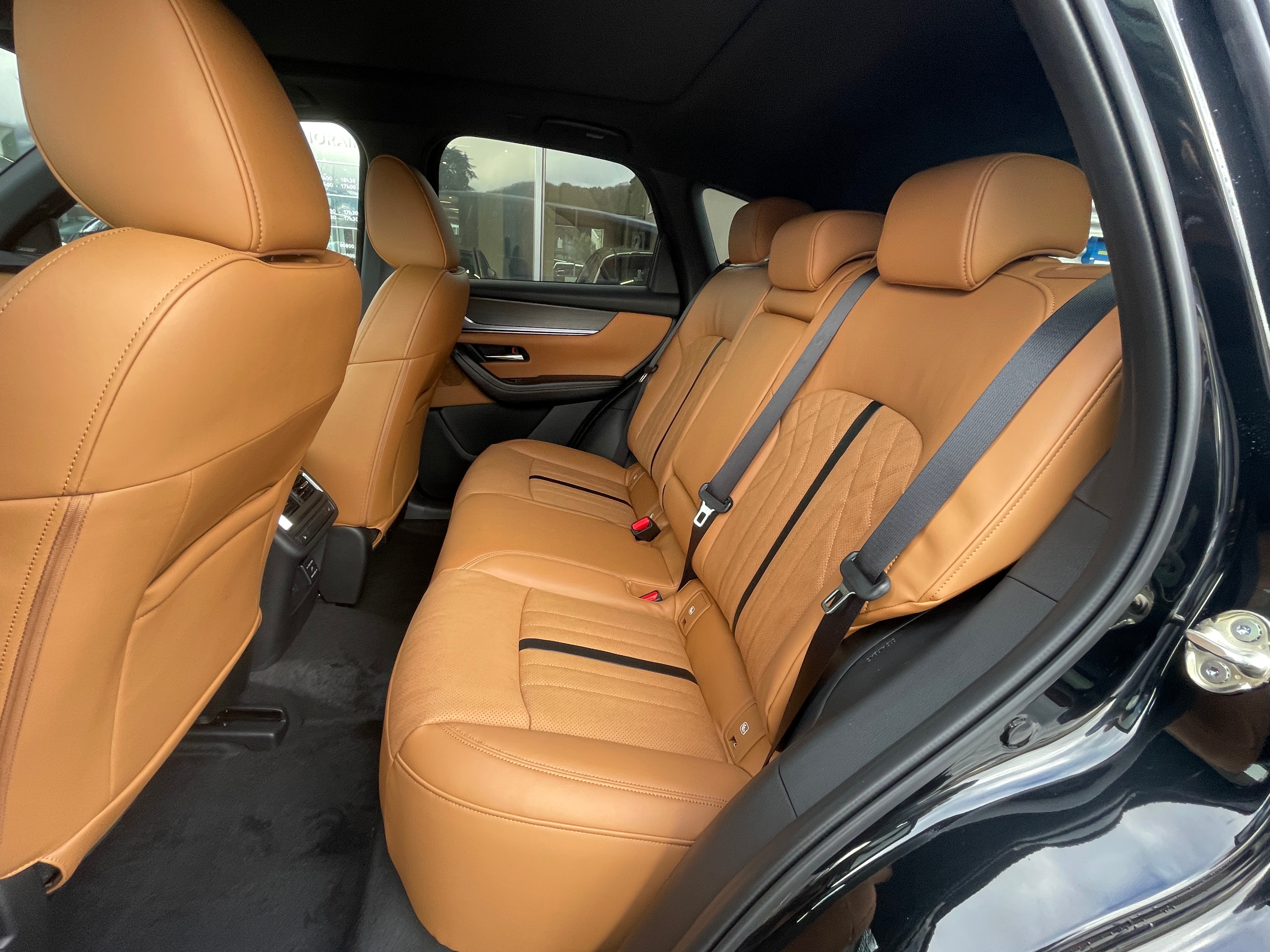 Image MAZDA CX-60 CX-60 e-Skyactiv PHEV 327 AWD Homura Plus