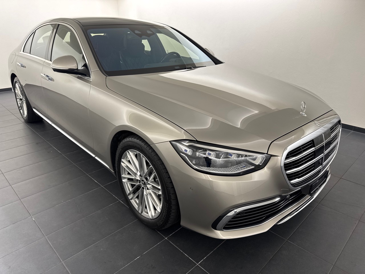 MERCEDES-BENZ S 580 4Matic 9G-Tronic-image-3