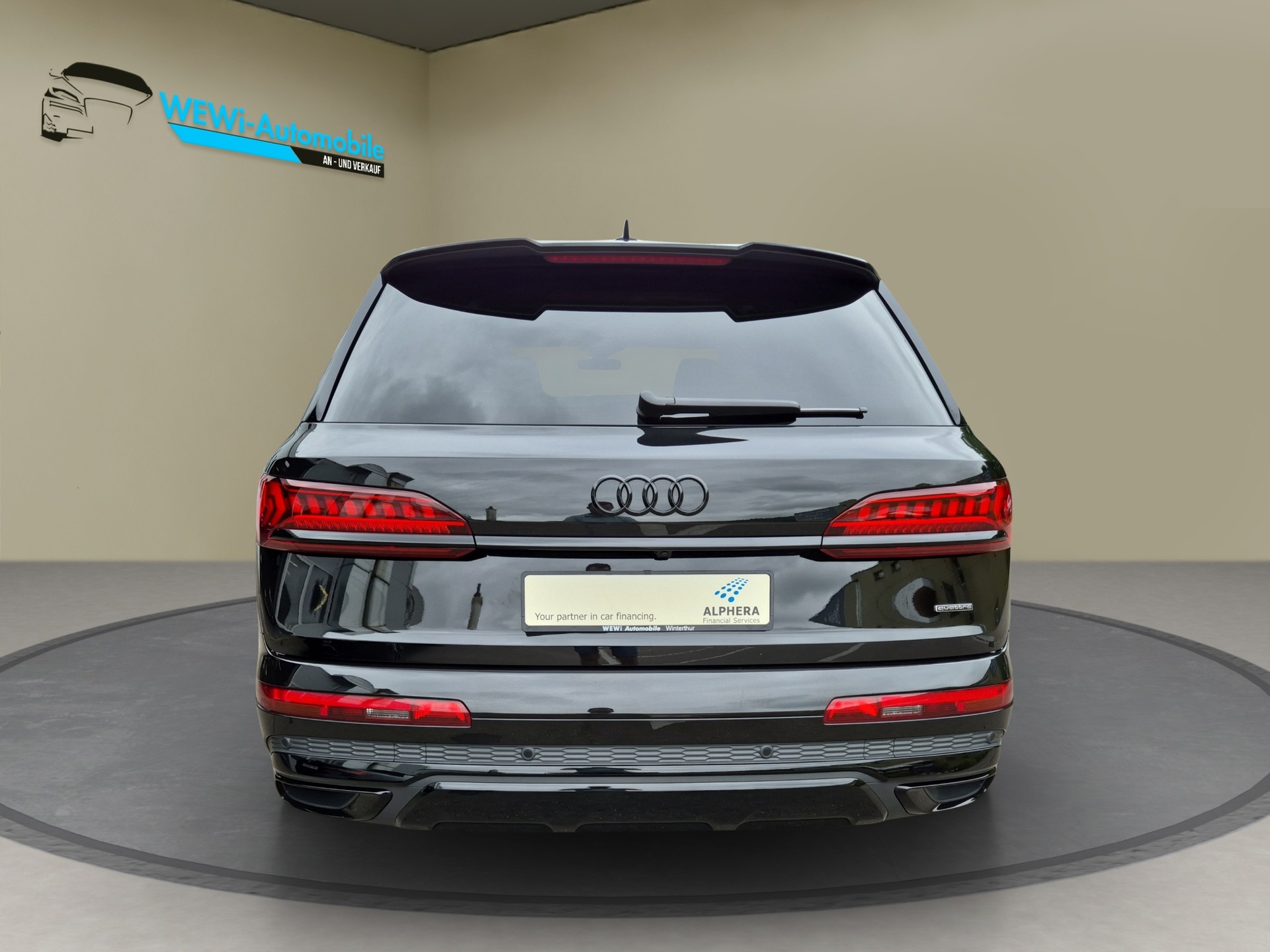 AUDI Q7 55 TFSI S Line quattro tiptronic-showroom-element-3