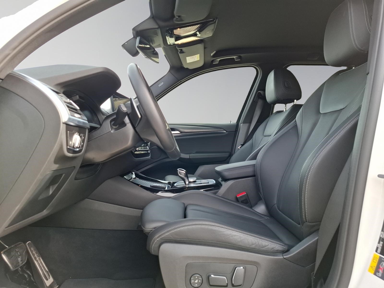 BMW X3 30e xDrive SAG-showroom-element-3