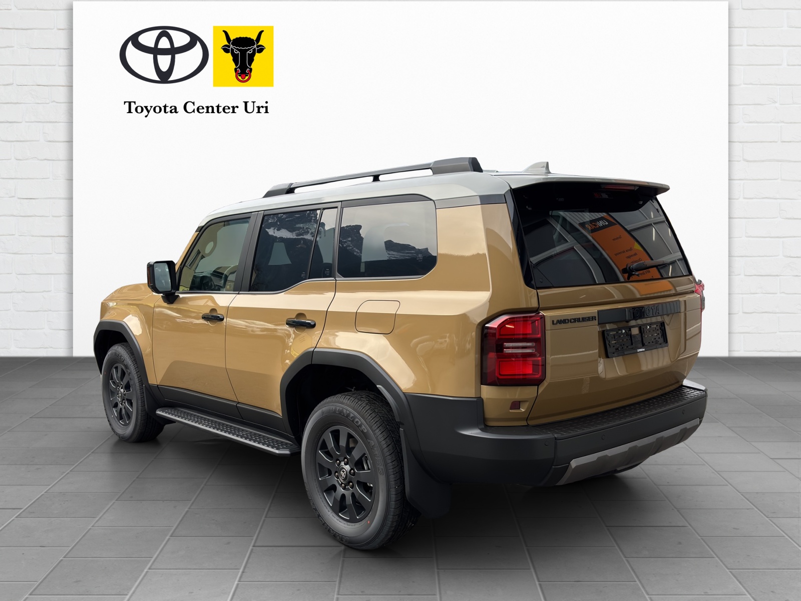 TOYOTA Land Cruiser 2.8TD First Edition-showroom-element-2