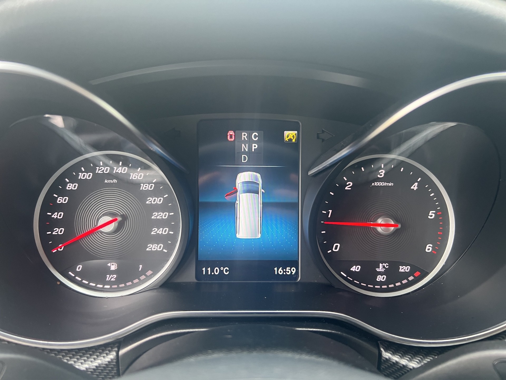 MERCEDES-BENZ V 300 d lang AMG -Line Avantg. 4Matic 9G-Tronic / Leder / Pano-Dach / Kamera / uvm.-image-11