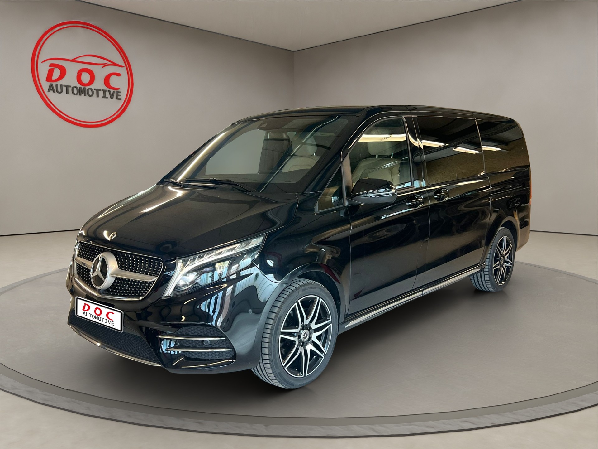 MERCEDES-BENZ V 300 d lang AMG -Line Avantg. 4Matic 9G-Tronic / Leder / Pano-Dach / Kamera / uvm.-image-0