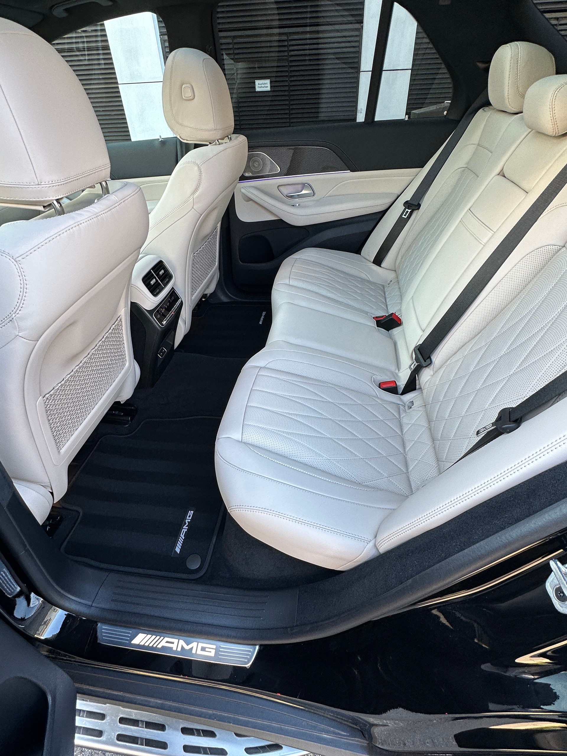 MERCEDES-BENZ GLE 63 S AMG 4Matic+ 9G-Speedshift-image-16
